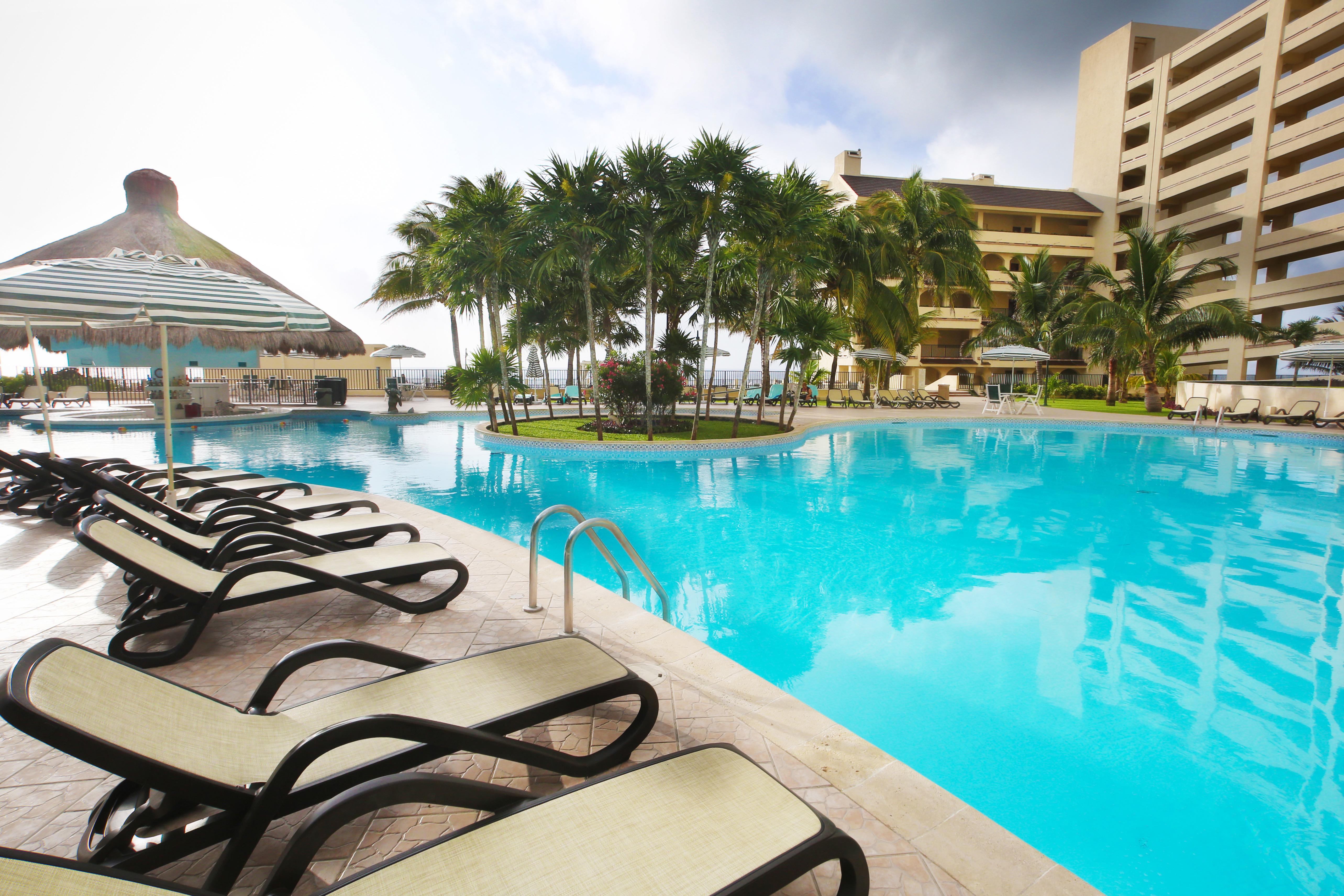The Royal Islander - An All Suites Resort Cancún Esterno foto
