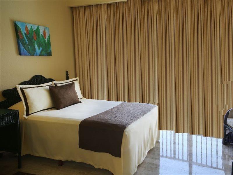 The Royal Islander - An All Suites Resort Cancún Esterno foto